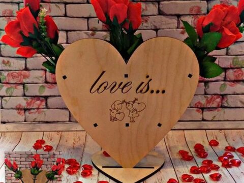 Laser Cut Valentine Day Gift Heart Shape Rose Stand Free Vector