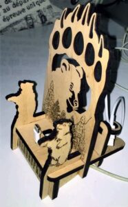 Laser Cut Bear Phone Stand Free Vector