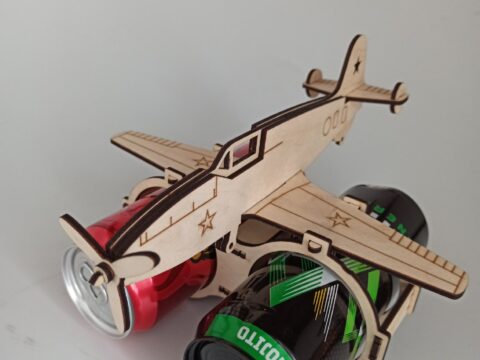 Laser Cut Aircraft Shaped Beer Holder Free Vector