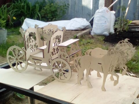 Laser Cut Horse Drawn Carriage 3mm Free Vector
