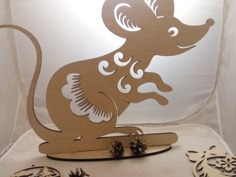 Laser Cut Rat Mouse on Stand Free Vector