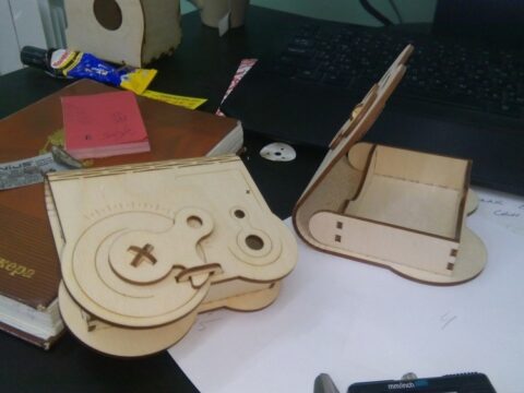 Laser Cut Wooden Box With Rotary Latch Free Vector